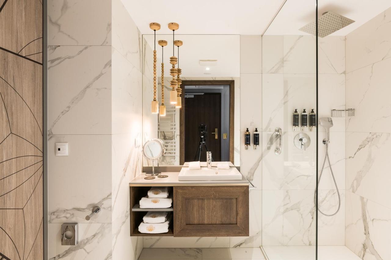 Nosalowy Park Hotel & Spa ซาโกปาเน ภายนอก รูปภาพ Bathroom