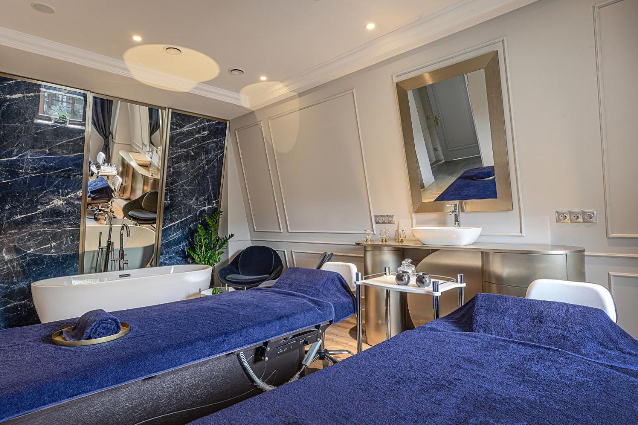 Nosalowy Park Hotel & Spa ซาโกปาเน ภายนอก รูปภาพ Treatment room at The Harley Street Clinic