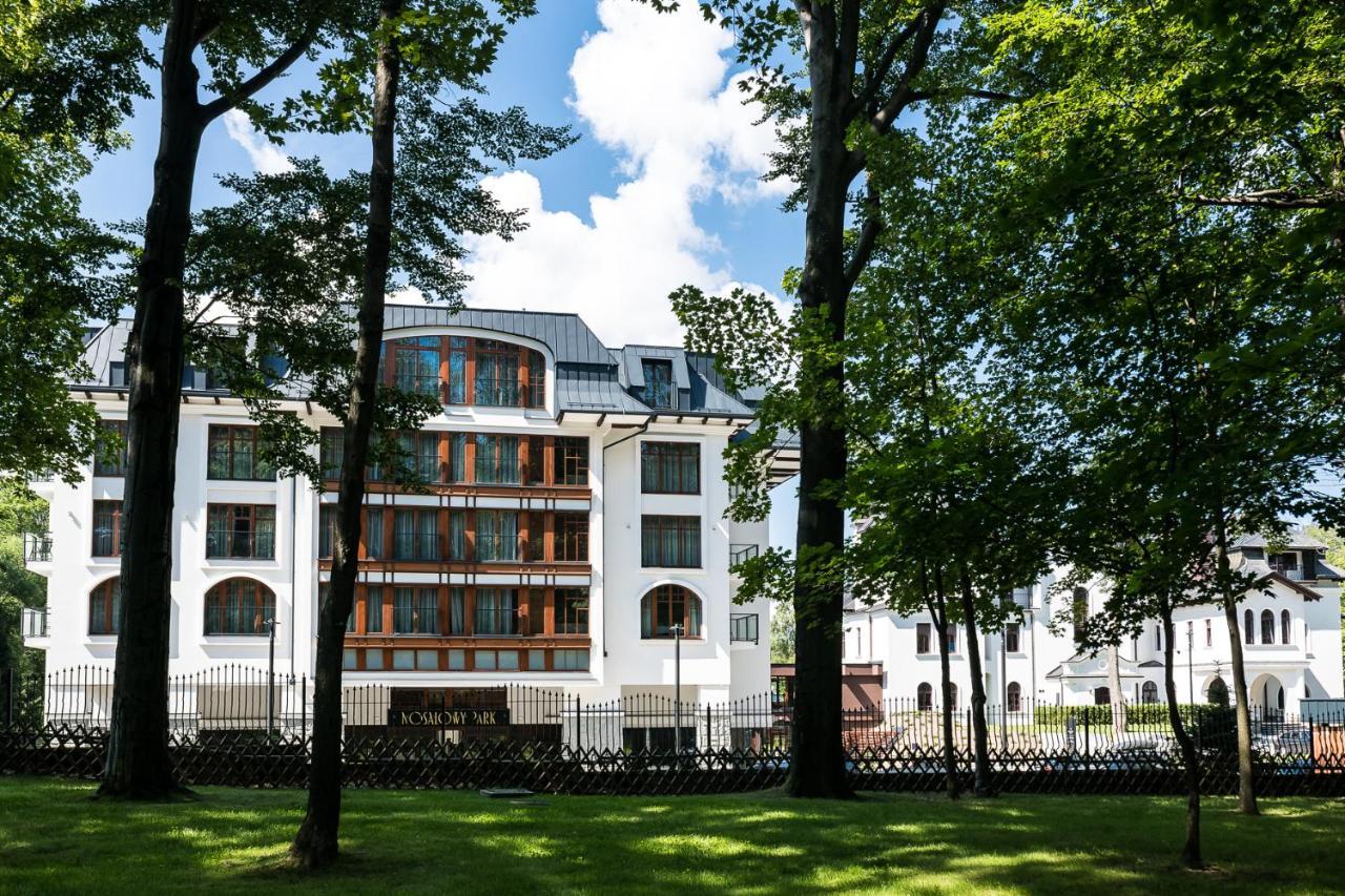 Nosalowy Park Hotel & Spa ซาโกปาเน ภายนอก รูปภาพ The residence of the President of the Republic of Poland